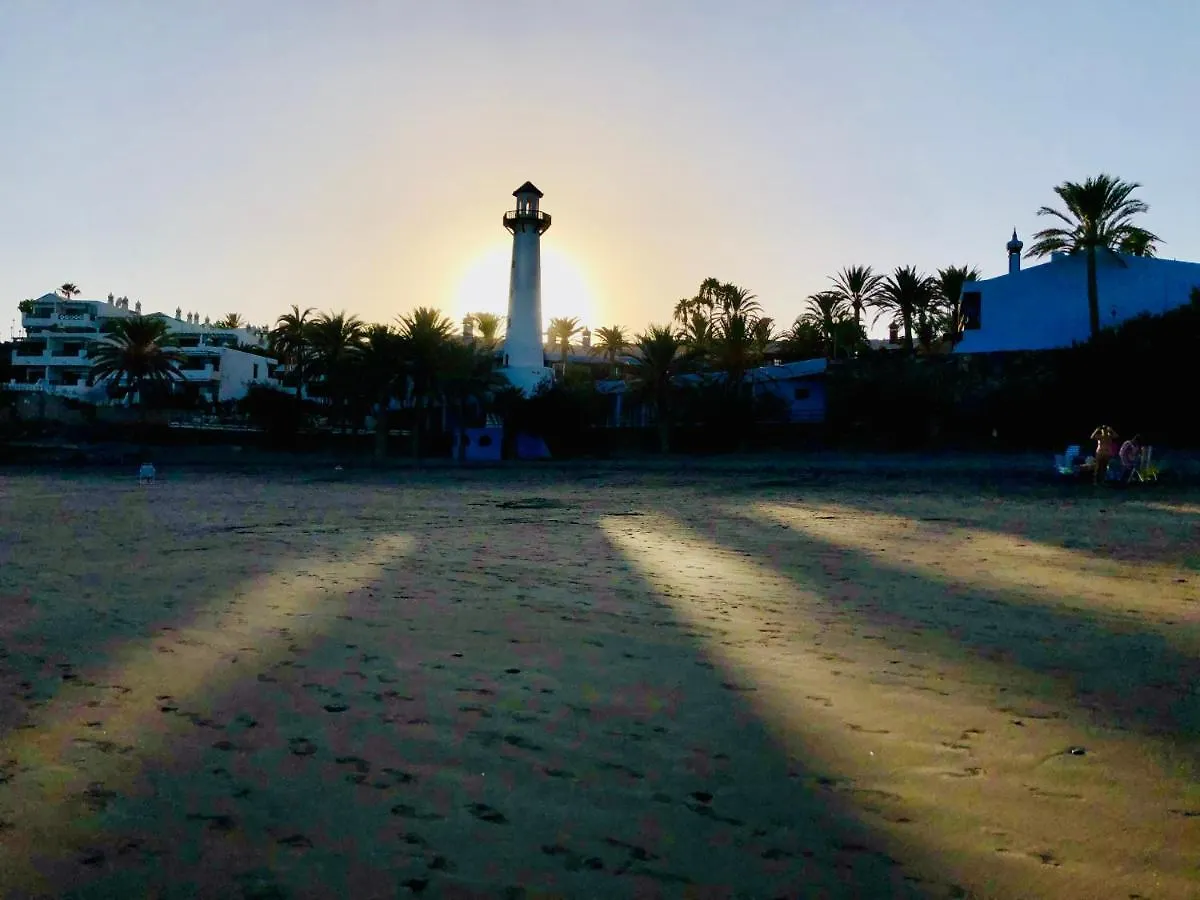 Pharus: Retro Beach Home Maspalomas