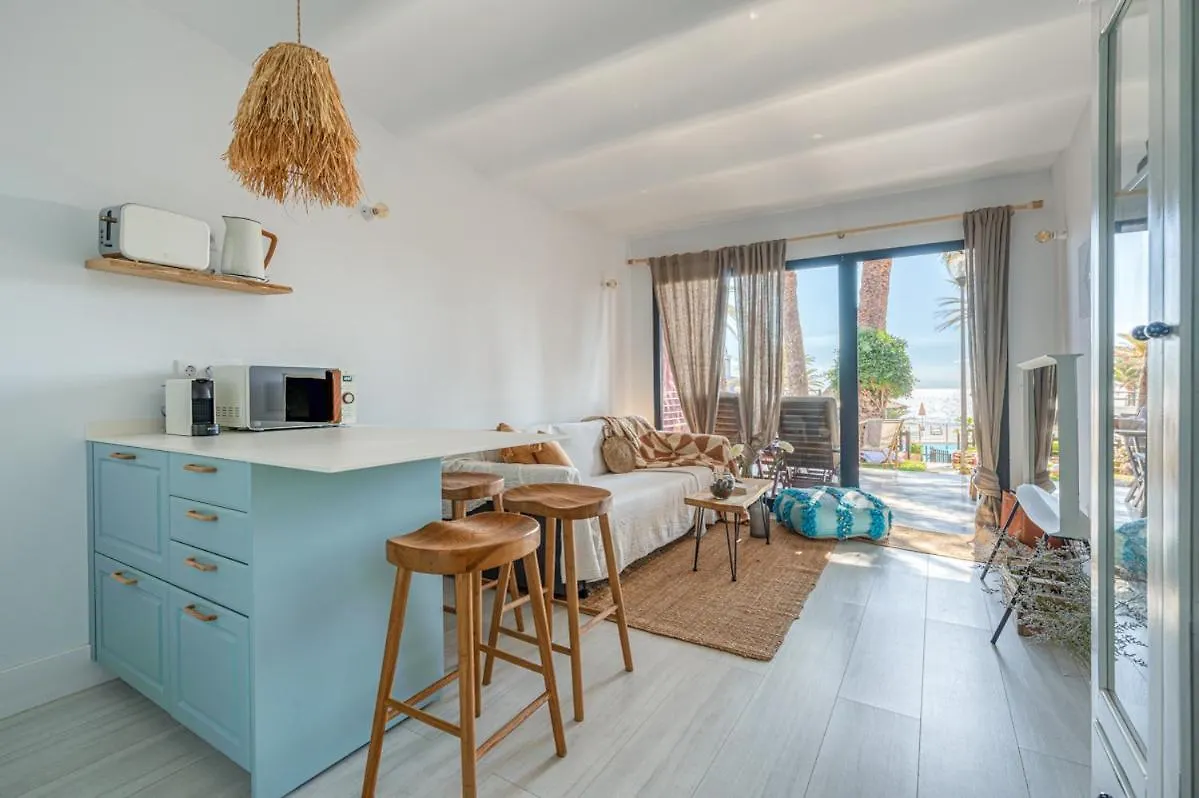 Apartment Pharus: Retro Beach Home Maspalomas